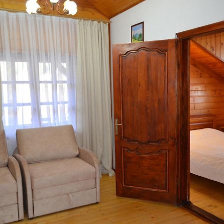 Satori Hotel Migovo Luaran gambar