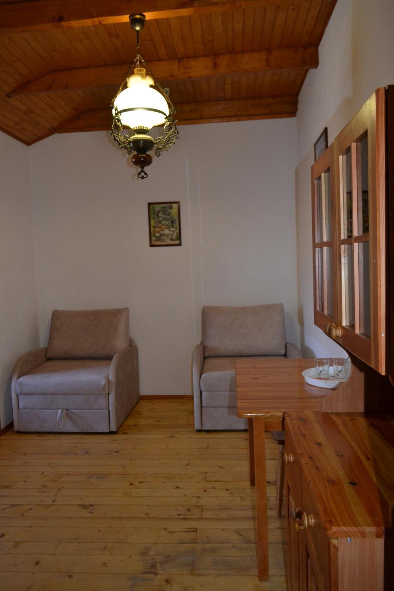 Satori Hotel Migovo Luaran gambar