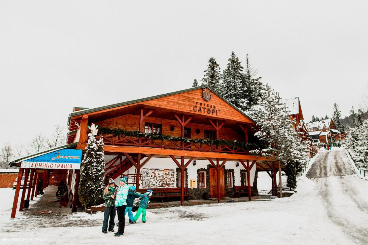 Satori Hotel Migovo Luaran gambar